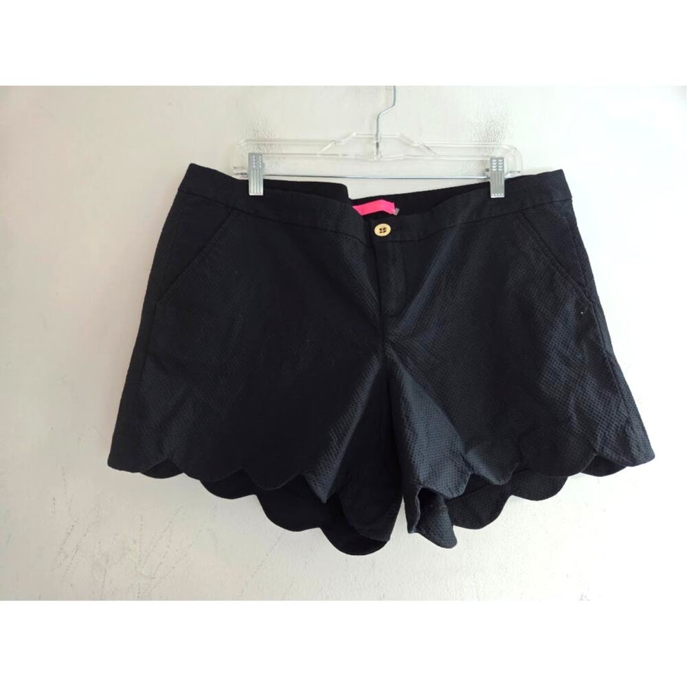 NWT Lilly Pulitzer Black Buttercup Wave Jacquard 100% Cotton Shorts size 16 - Picture 2 of 10